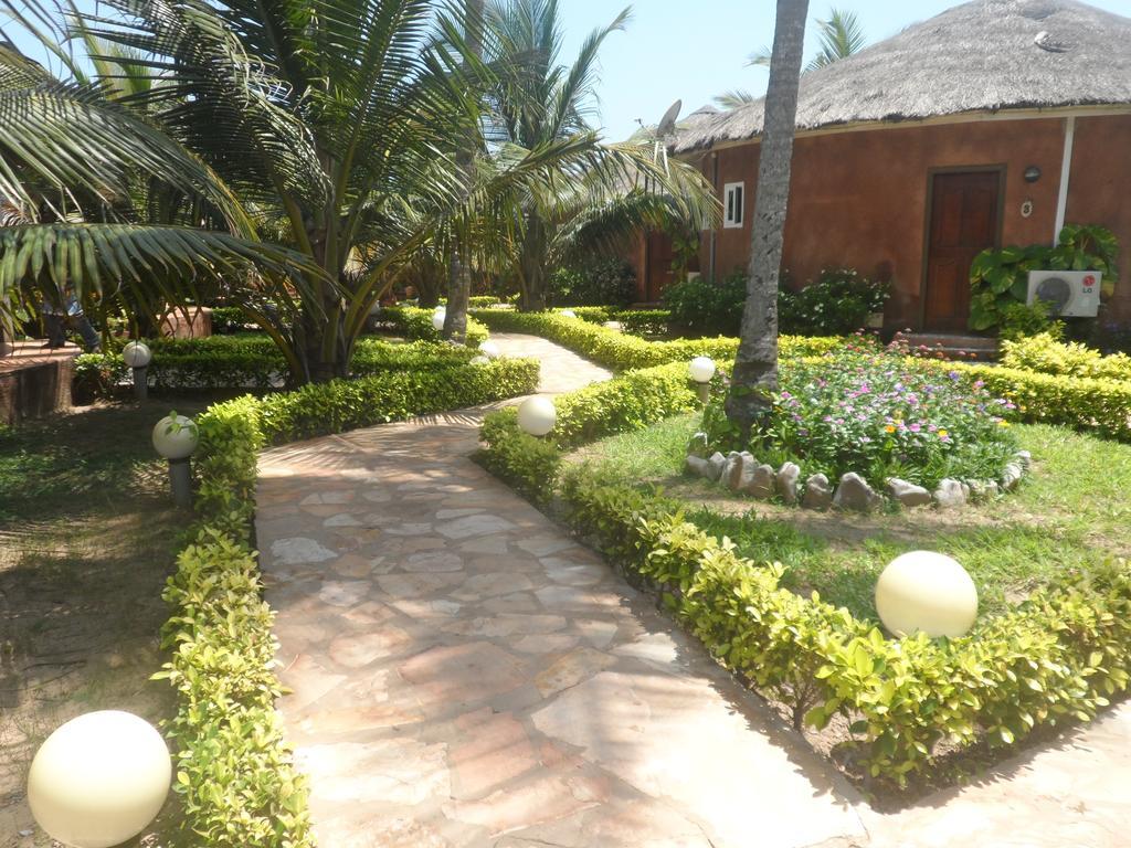 Legacy Tribe Beach Resort Prampram Buitenkant foto
