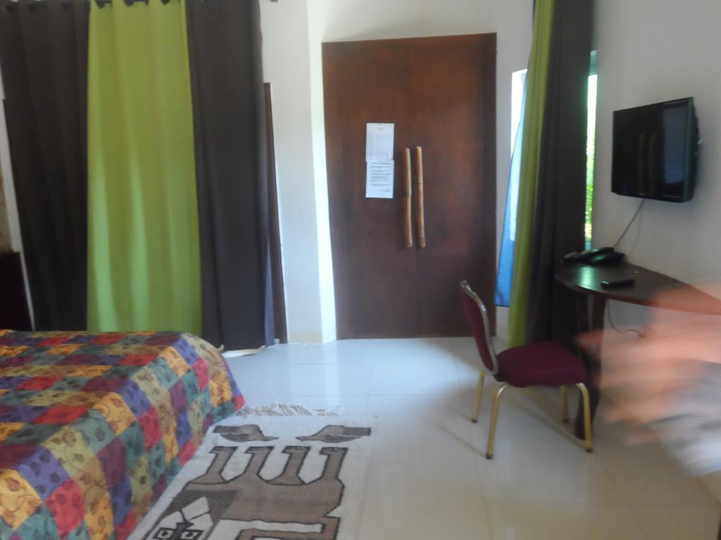 Legacy Tribe Beach Resort Prampram Buitenkant foto