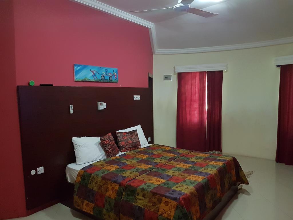 Legacy Tribe Beach Resort Prampram Buitenkant foto
